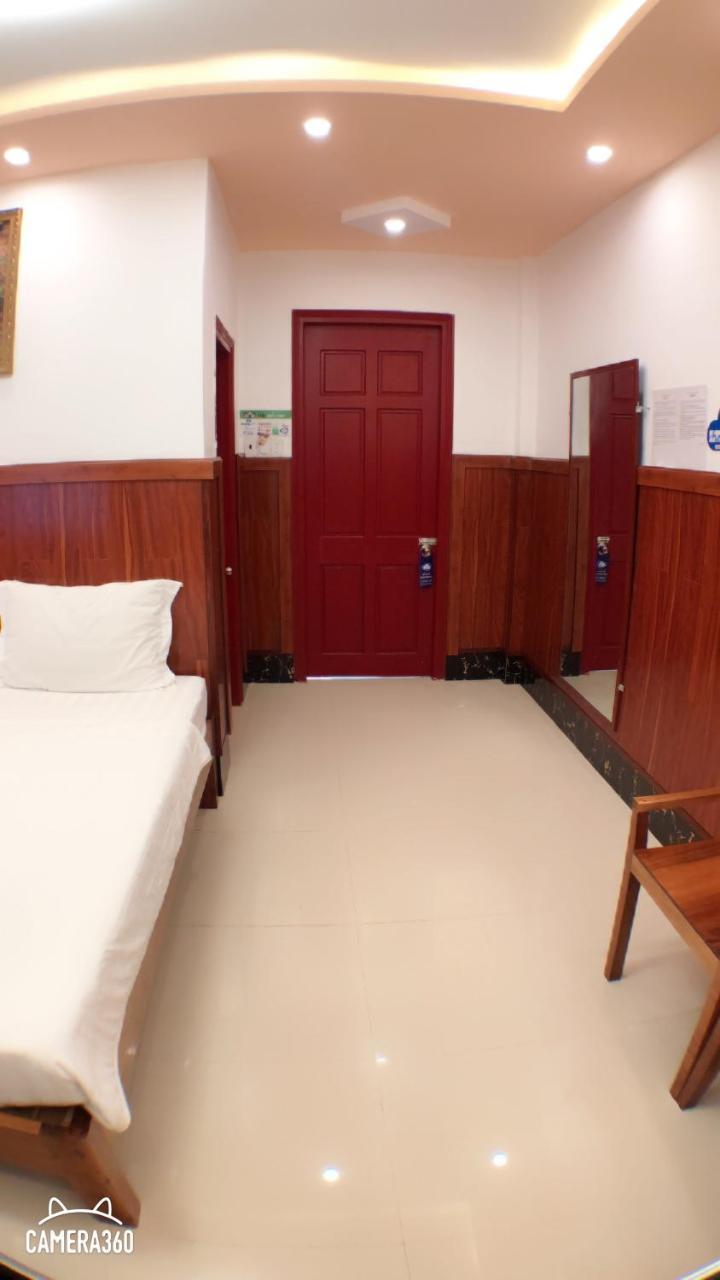 Ha Phat Hotel Duong Dong  Buitenkant foto