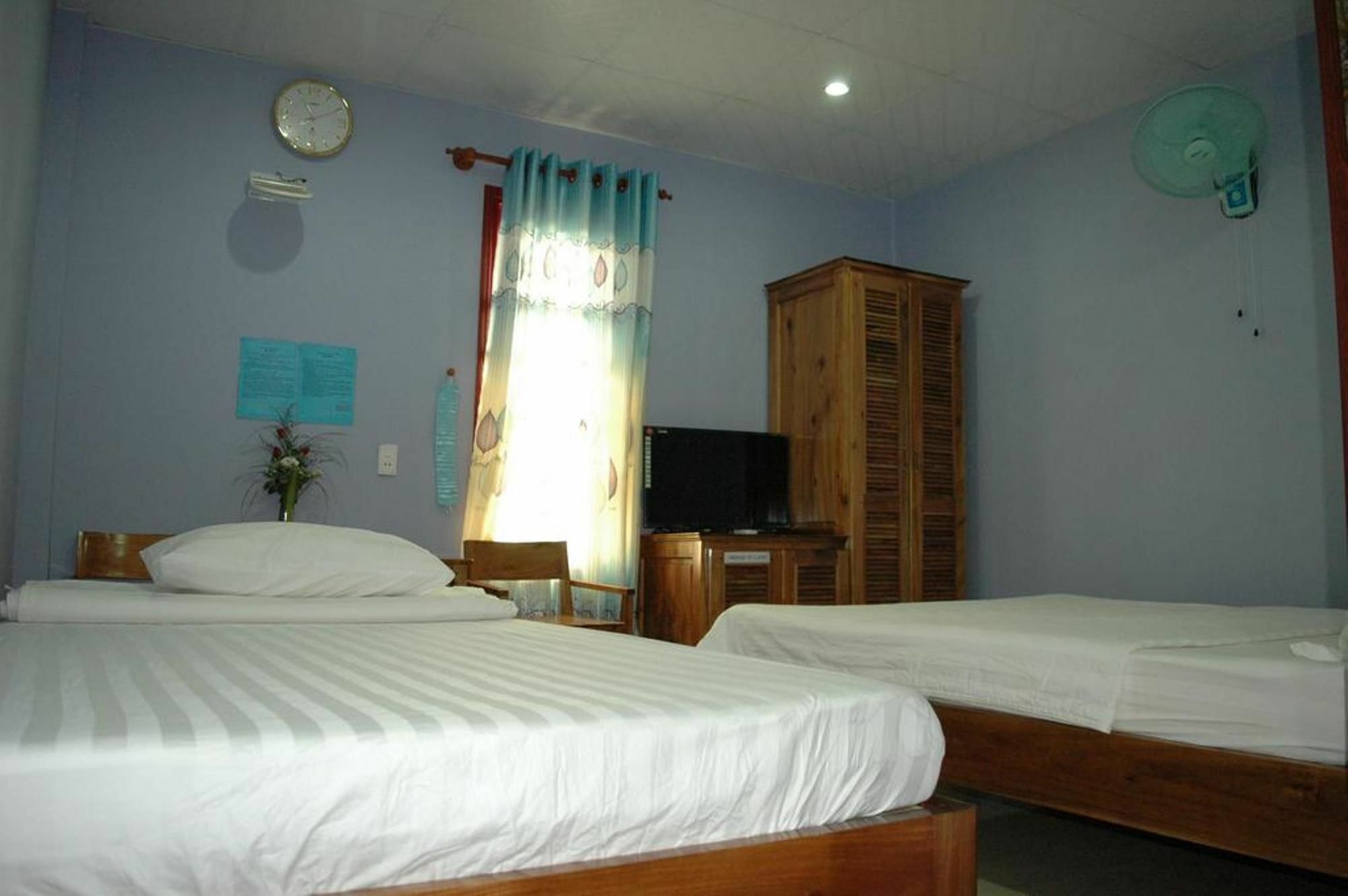 Ha Phat Hotel Duong Dong  Buitenkant foto