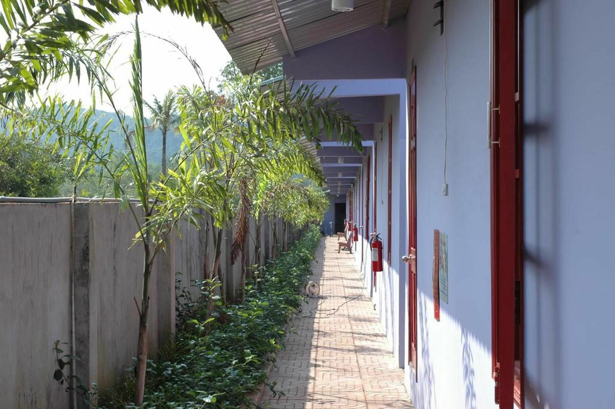 Ha Phat Hotel Duong Dong  Buitenkant foto