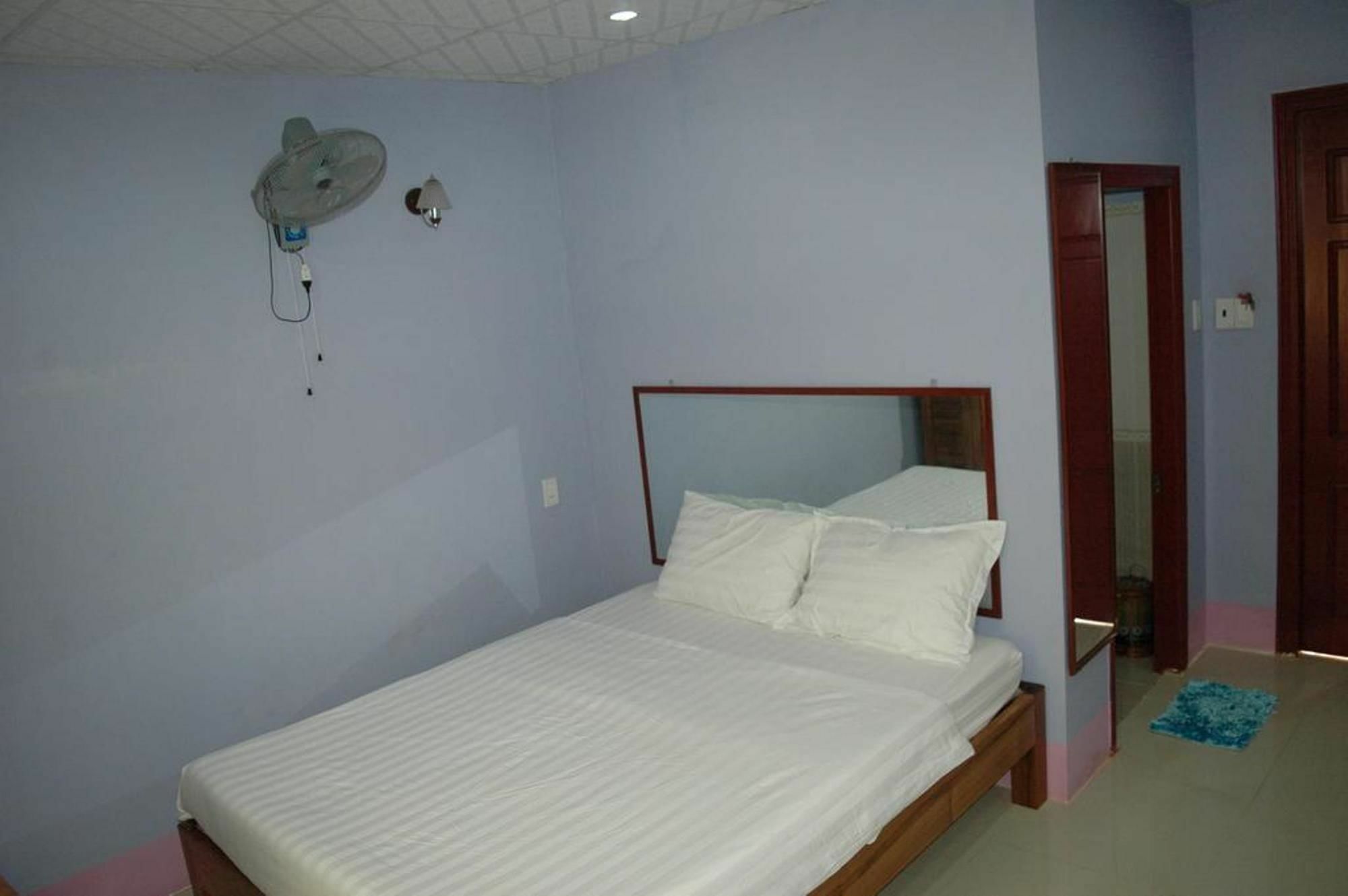 Ha Phat Hotel Duong Dong  Buitenkant foto